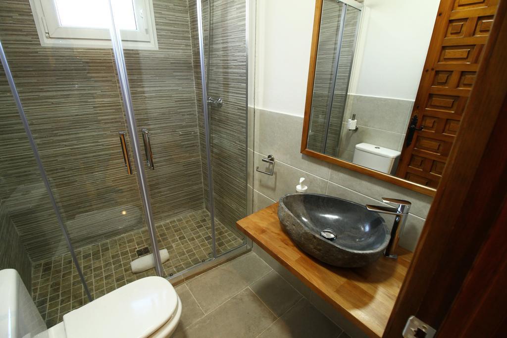 Apartamentos Snoe Mont Romies Salardú Eksteriør bilde